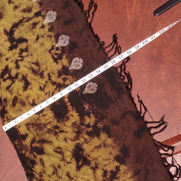 Tie Dye Beach Serong. - Picture 9 of 12